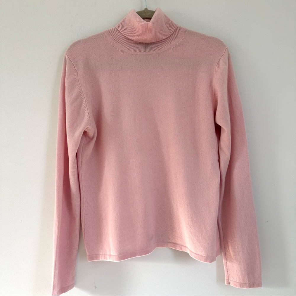 KIRKLAND Cashmere Turtleneck Sweater